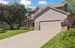 4355 Harbor Lane N, Plymouth, MN 55446