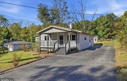 65 CREEK Road, MANCHESTER, PA 17345