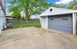 22848 Almond Avenue, Eastpointe, MI 48021