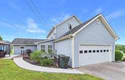 128 County Road 101, Riceville, TN 37370