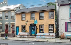 10 W POMFRET STREET, CARLISLE, PA 17013