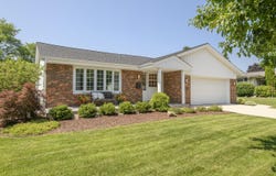 4820 Sutton Ln, Greendale, WI 53129