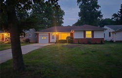 1135 Blanchester Road, Lyndhurst, OH 44124