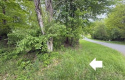 305 Apple Hill South, Howard, OH 43028