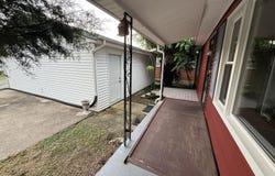 641 Rainbow Gardens Ln, McDaniels, KY 40152
