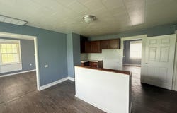 357 Chestnut Street, LaCenter, KY 42056