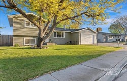 275 E 14th North, Mountain Home, ID 83647