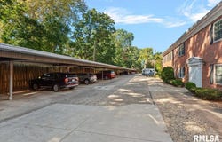 1309 S DOUGLAS Avenue, Springfield, IL 62704