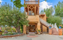 939 Kit Carson Road, Taos, NM 87571