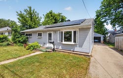 1618 E College Ave, Appleton, WI 54915