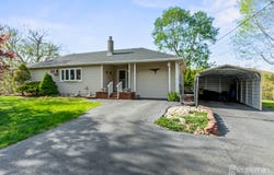 64 Avenue I, Monroe, NJ 08831