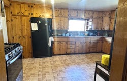 123 West End Avenue, Newport City, VT 05855