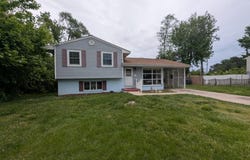 4 LAKECREST CIRCLE, GREENBELT, MD 20770