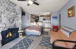 101 Oro Fino, Red River, NM 87558