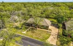 5124 Wedgefield Road, Granbury, TX 76049