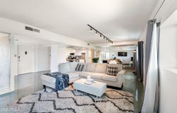 353 E THOMAS Road, Phoenix, AZ 85012
