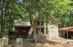 294 Lakeside Dr, Carthage, TN 37030-2324