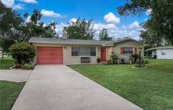 200 Robin Avenue, Sebring, FL 33870