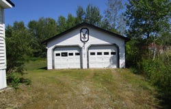 43 Old County Road S, Enfield, ME 04493
