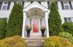 17 Alanview Drive, Lockport, NY 14094