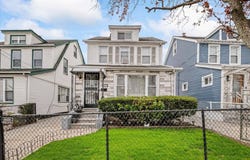 214-38 113 Ave, Cambria Heights, NY 11429