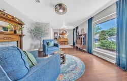 104 W Lilly Lane, Arlington, TX 76010