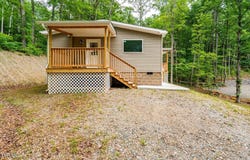 144 Todd Lane, Mountain City, TN 37683