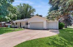 8186 Hames Road S, Cottage Grove, MN 55016