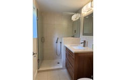 60 S Dee Road, Park Ridge, IL 60068