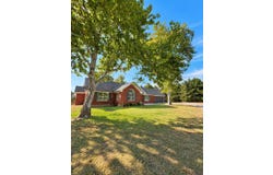 1451 County Road 107, Whitesboro, TX 76273