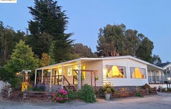 94 Shelter LN, Daly City, CA 94014