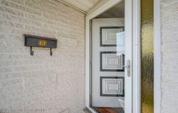 625 Cotter Street, Moosic, PA 18507