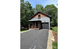 203 1 S Oconeechee Avenue, Black Mountain, NC 28711