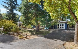 408 Ardmore Avenue, Medford, OR 97504