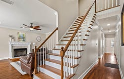 916 Hillcrest Court, Tallahassee, FL 32308