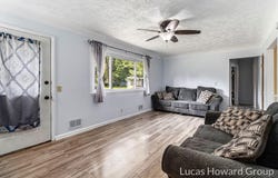 2411 Oakcreek Avenue, Kalamazoo, MI 49004