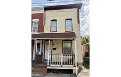 207 CHESTNUT Street, DOWNINGTOWN, PA 19335