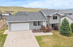 757 OLD CAVALRY RD, Box Elder, SD 57719