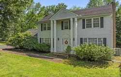 3 Winthrop Drive, Holmdel, NJ 07733