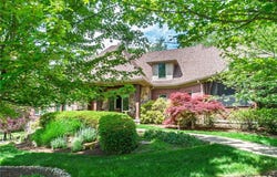 29 Virginia Ln, Cecil, PA 15317