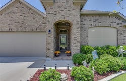1541 Seabiscuit Drive, Granbury, TX 76049
