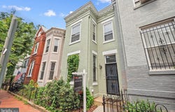 816 D STREET NE, WASHINGTON, DC 20002