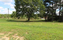 600 Cook Street, Lexington, TN 38351