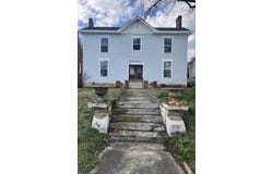 411 High Street, Paris, KY 40361