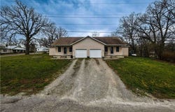 301 10 Street, Crocker, MO 65452