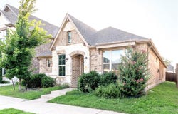 2040 Barx Drive, Little Elm, TX 75068