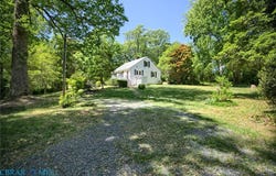 59 W. Point Road, Lancaster, VA 22503