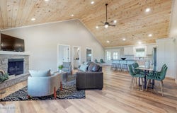 95 Clees Point Dr, Leitchfield, KY 42754