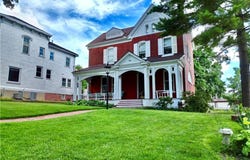 320 Parallel Street, Atchison, KS 66002