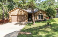 182 Papawai DR, Bastrop, TX 78602